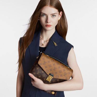 Pochette Metis by Louis Vuitton - Image 5